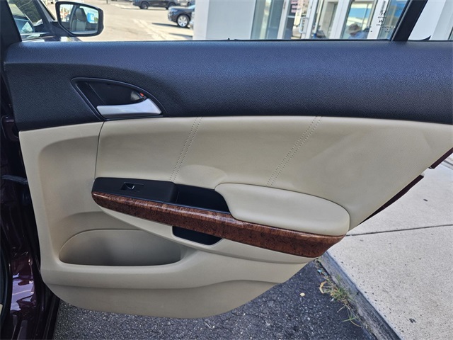 2012 Honda Accord EX-L photo 10