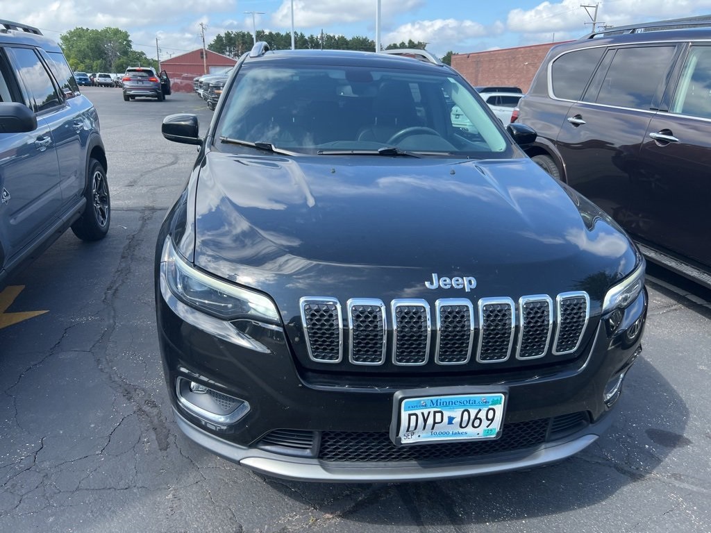 Used 2019 Jeep Cherokee Limited with VIN 1C4PJMDX4KD465158 for sale in White Bear Lake, Minnesota