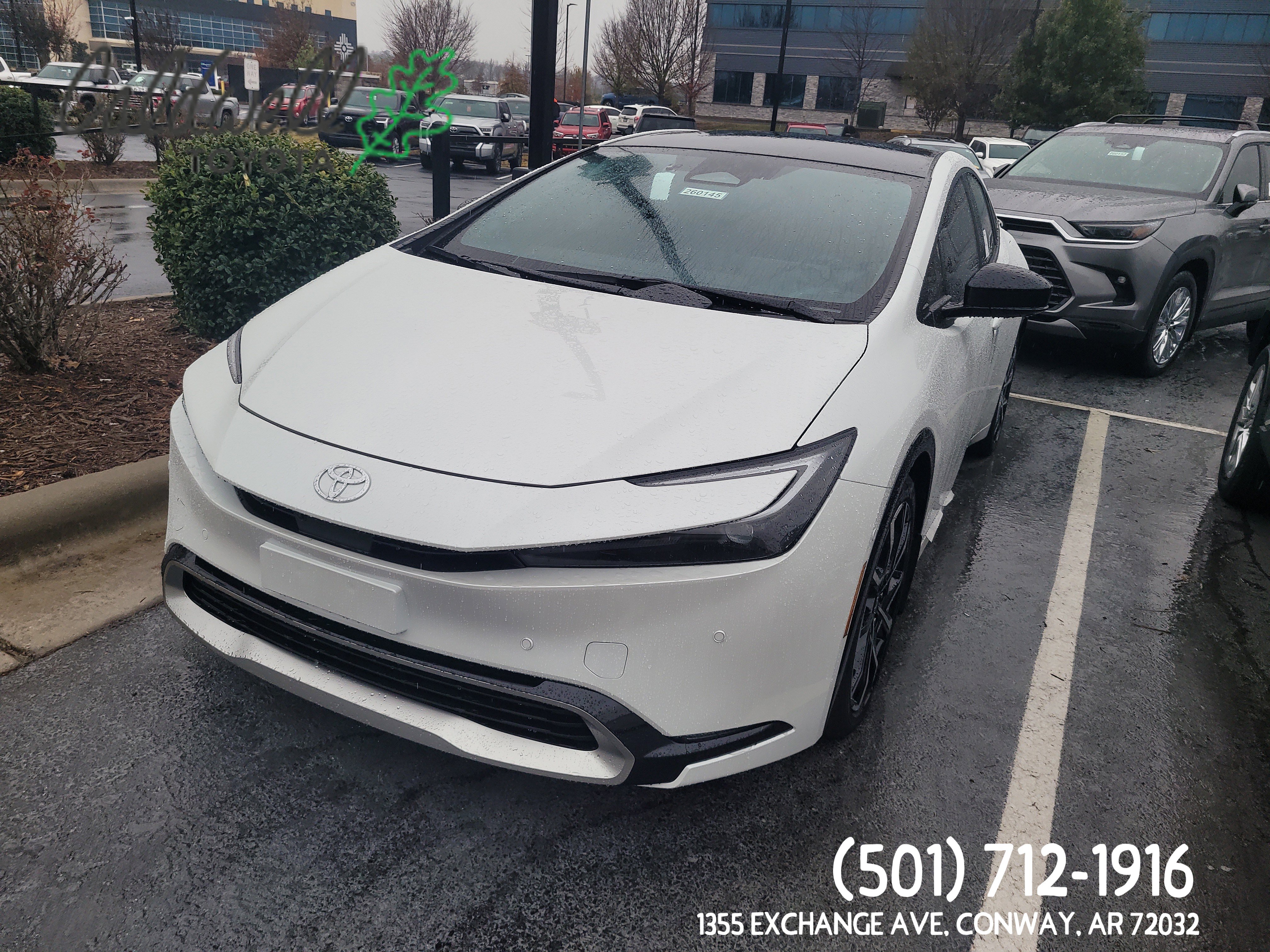 2026 Toyota Prius XSE Premium's photo