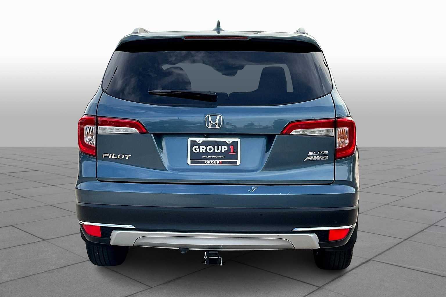 2019 Honda Pilot Elite photo 4