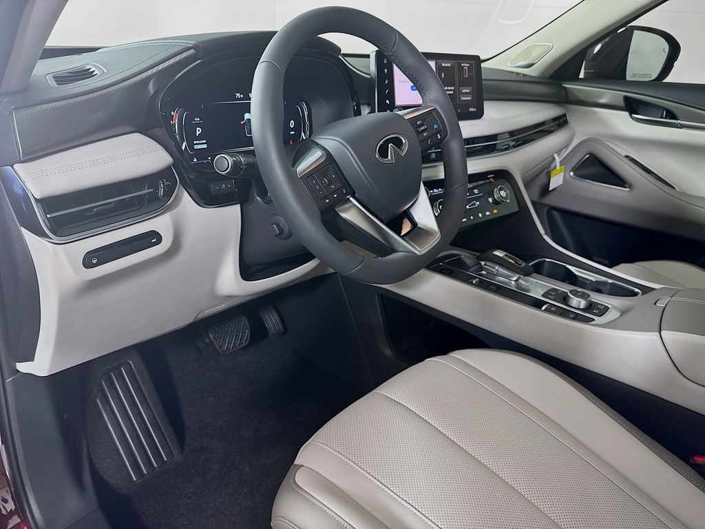 2026 Infiniti QX60 Luxe photo 9