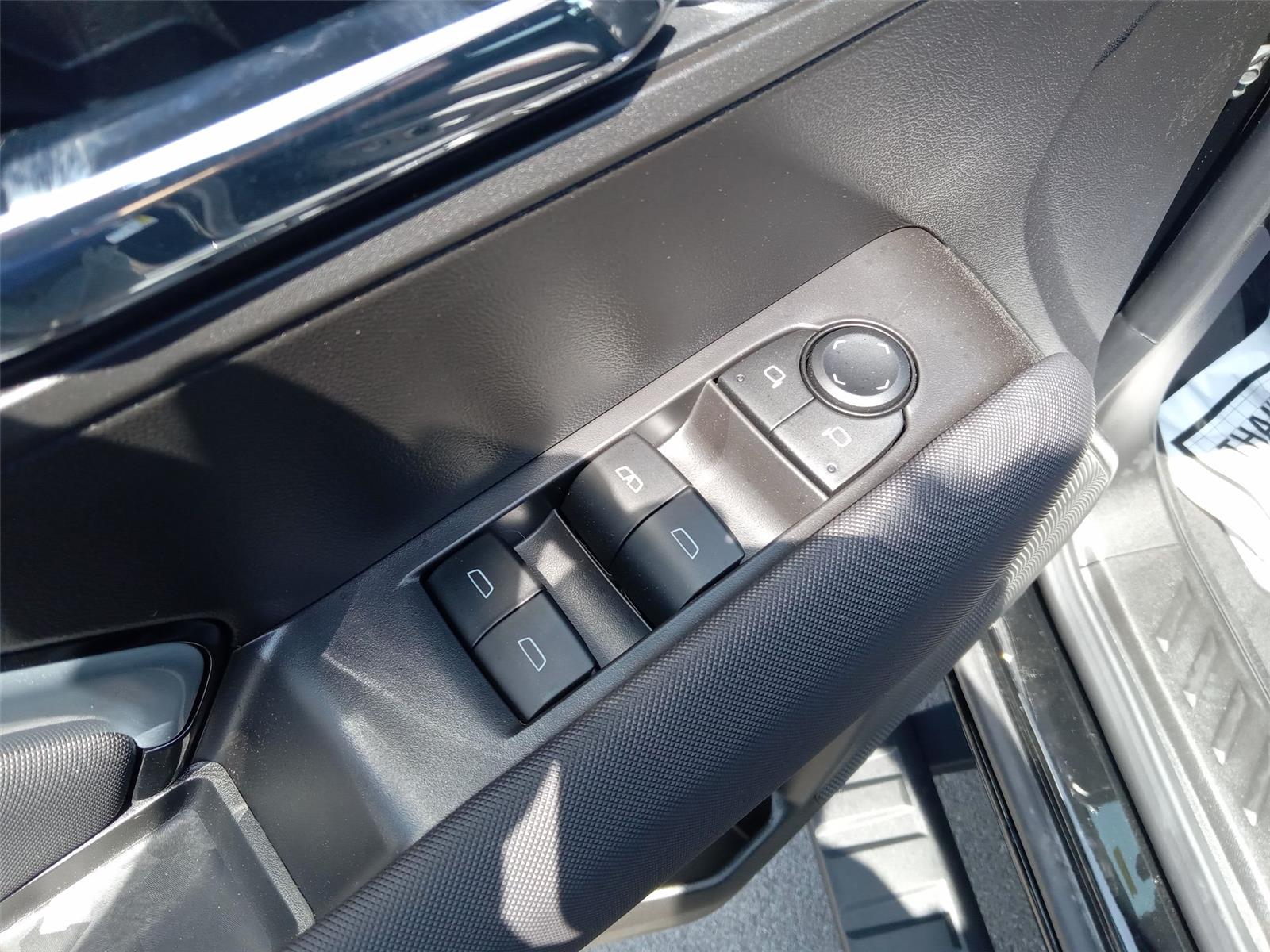 2026 Chevrolet Colorado Z71 photo 13
