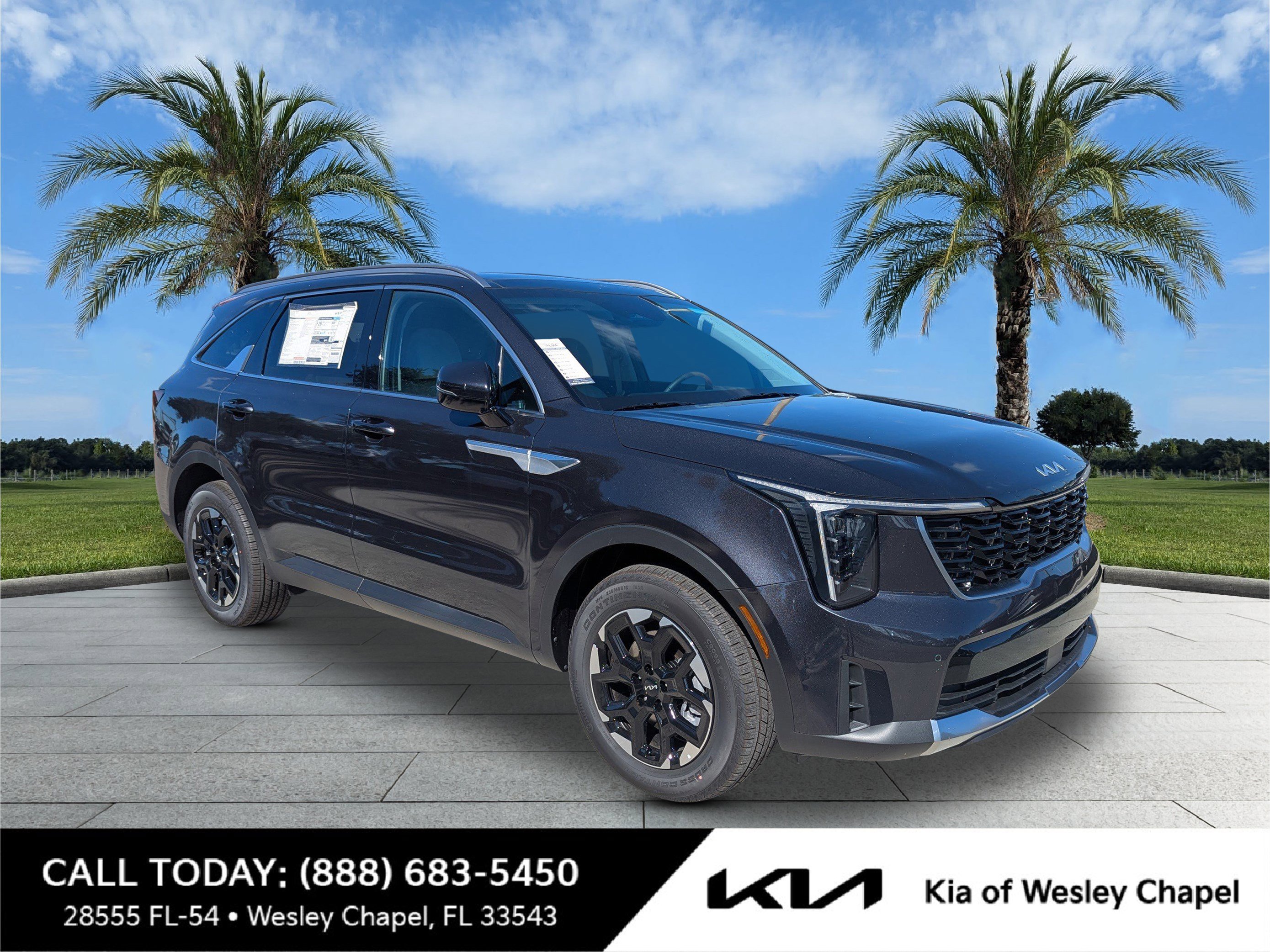 2025 Kia Sorento S's photo