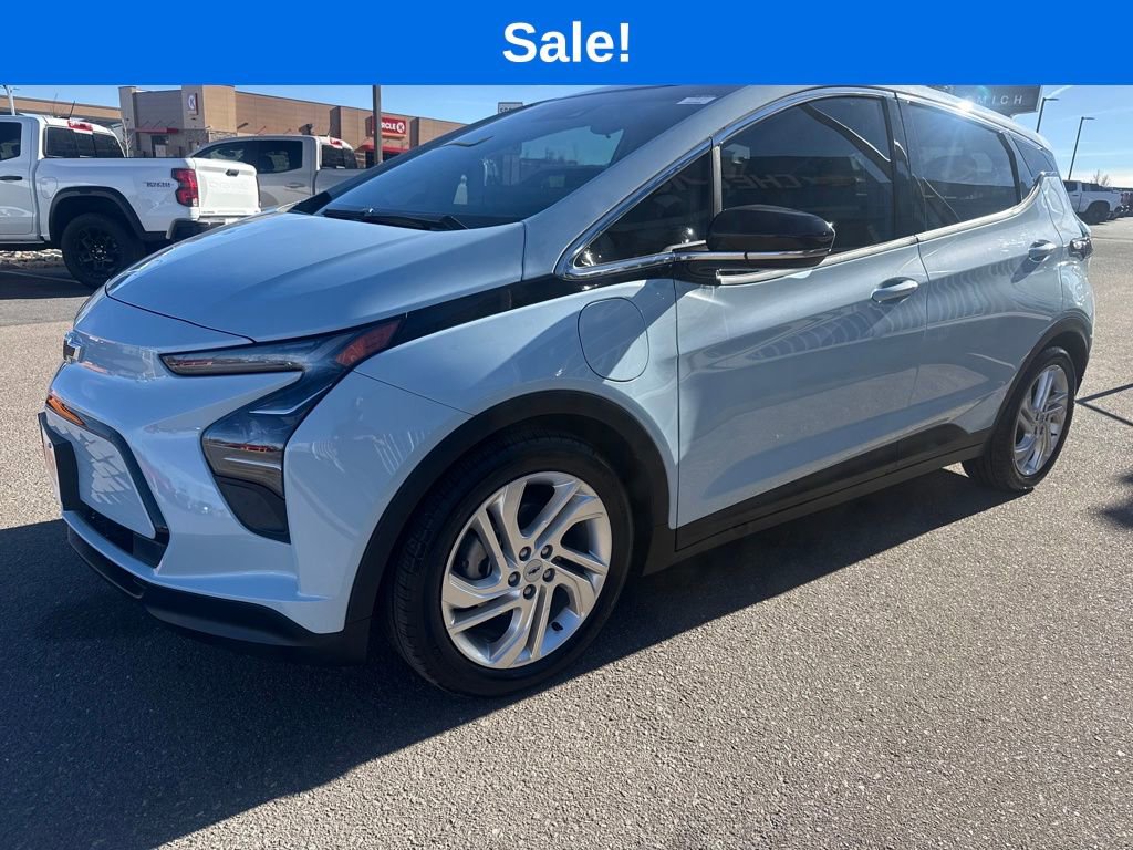 2022 Chevrolet Bolt EV LT's photo