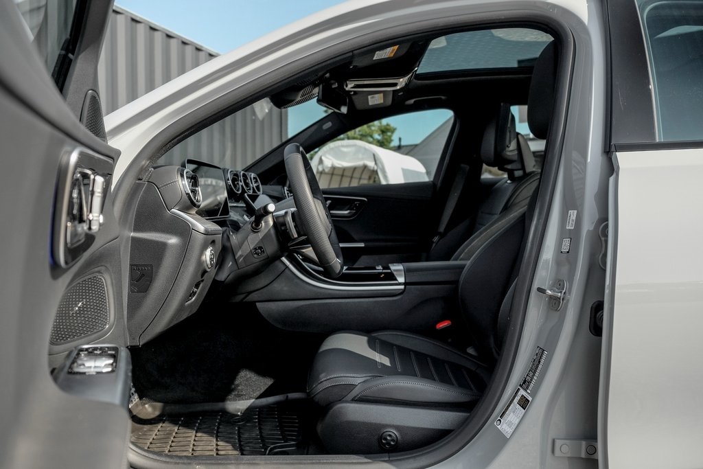 2025 Mercedes Benz C 300 4MATIC photo 11