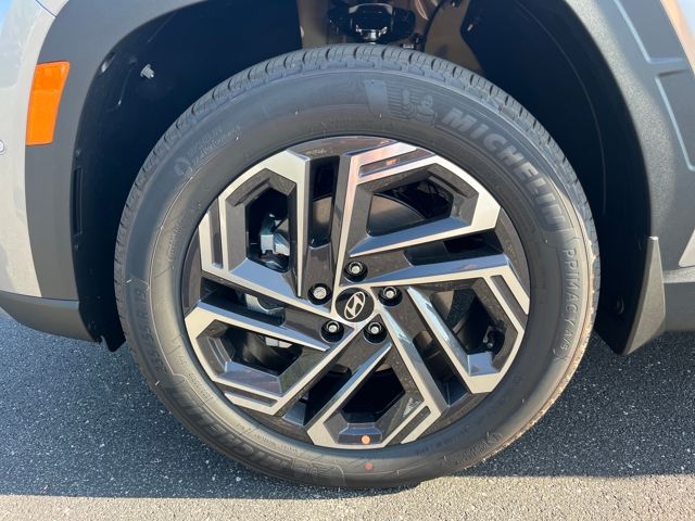 2025 Hyundai Tucson Hybrid Limited photo 8