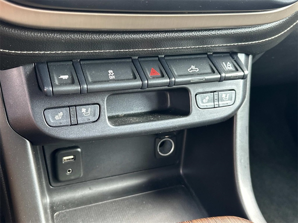2017 Gmc Canyon Denali photo 18