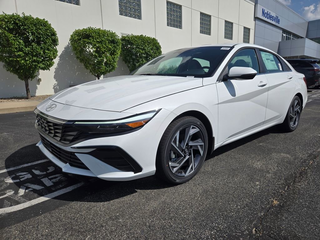 2025 Hyundai Elantra Hybrid Limited photo 2