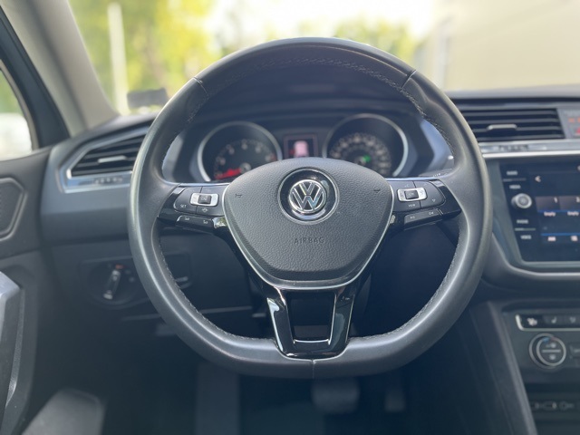 2020 Volkswagen Tiguan SE photo 31