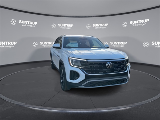 2025 Volkswagen Atlas Cross Sport SE Technology photo 3