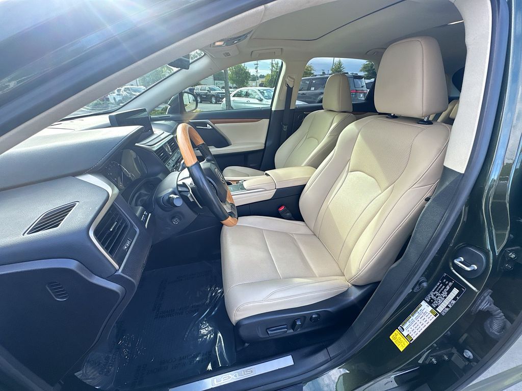 2021 Lexus RX 350 photo 18