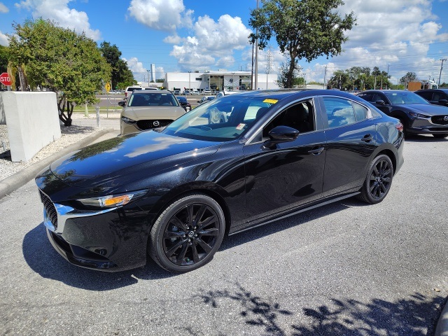 2025 Mazda Mazda3 2.5 Select Sport photo 3