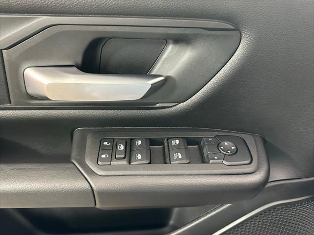 2025 Ram 1500 Warlock photo 13