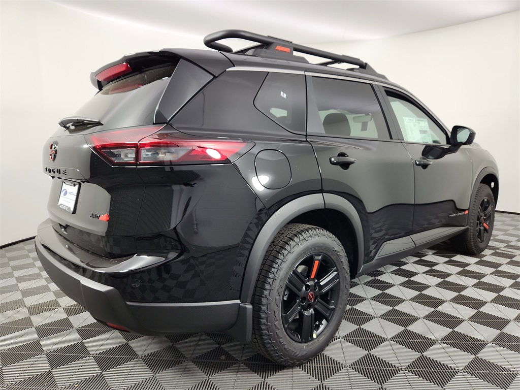 2026 Nissan Rogue SV photo 2