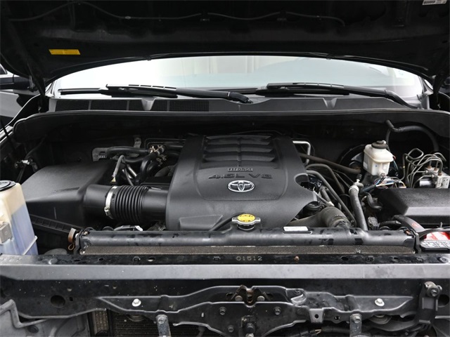 2012 Toyota Sequoia SR5 photo 28