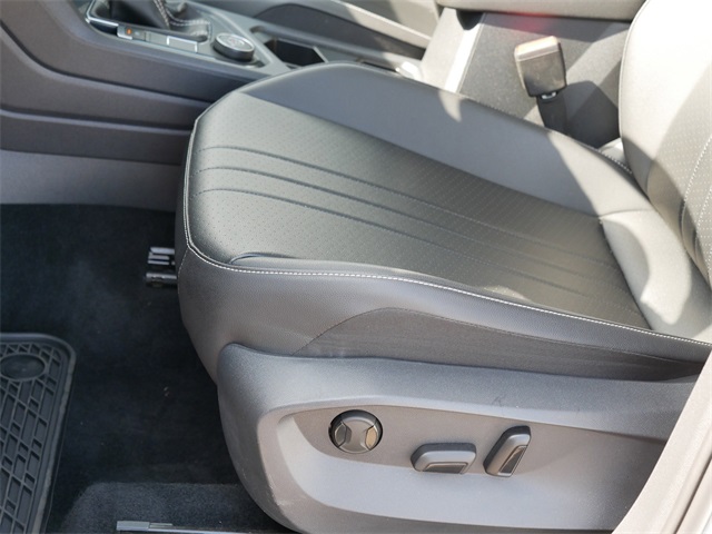 2022 Volkswagen Tiguan SE photo 10