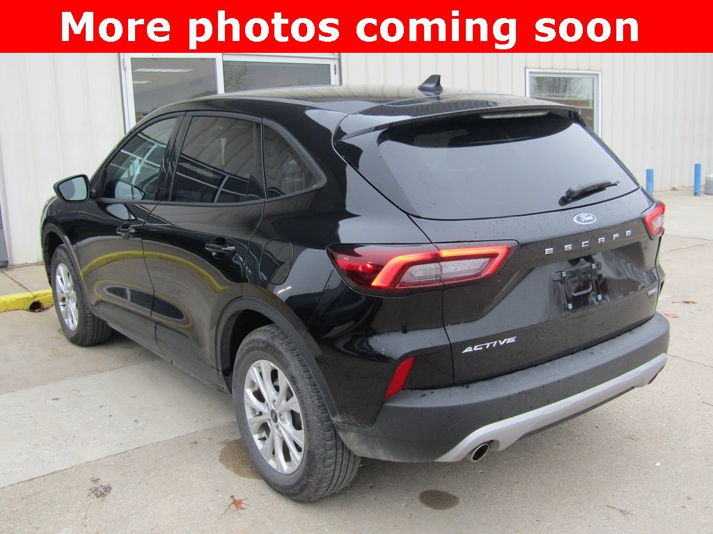 2025 Ford Escape Active photo 3