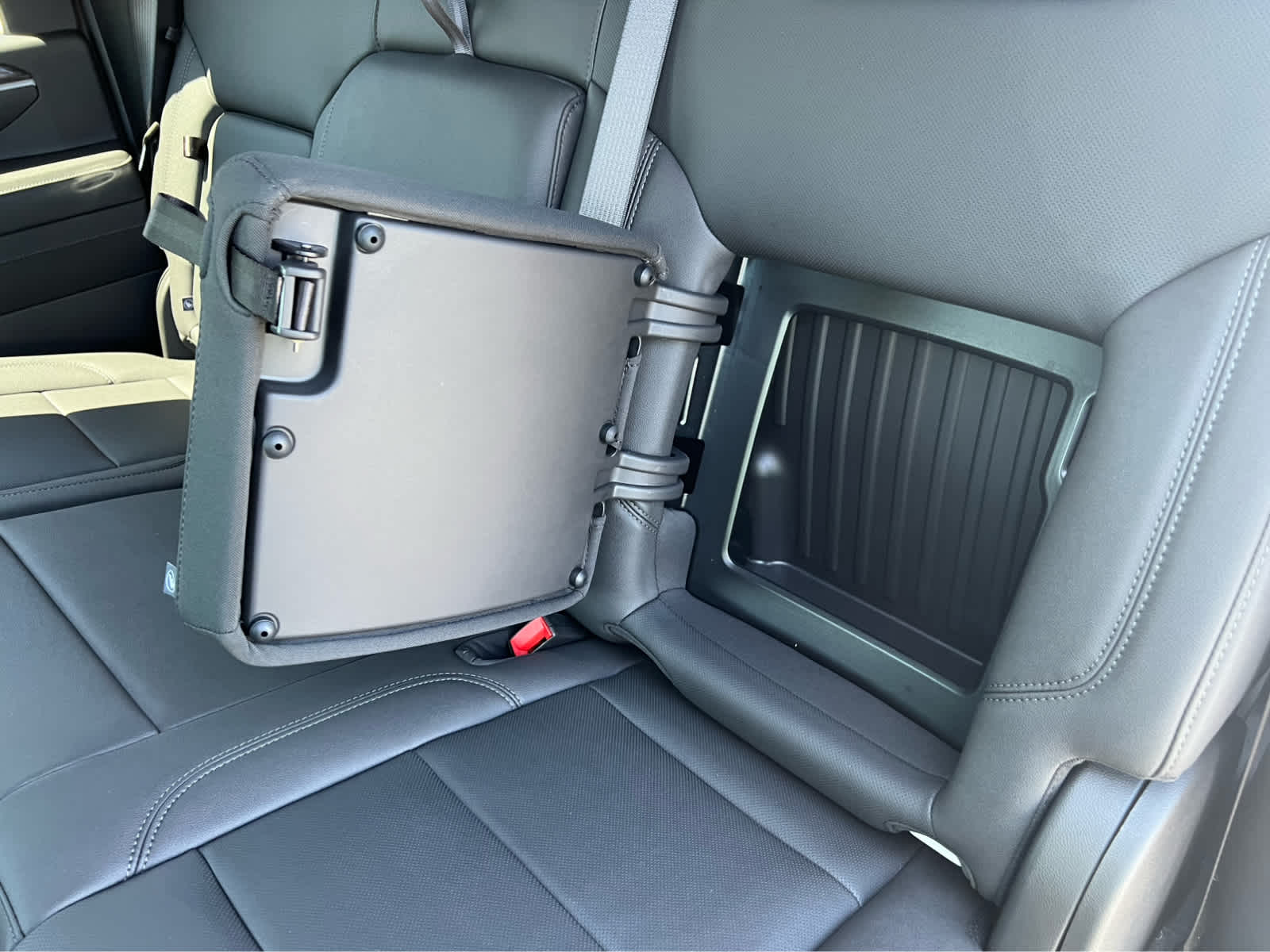 2025 Chevrolet Silverado 3500HD photo 31