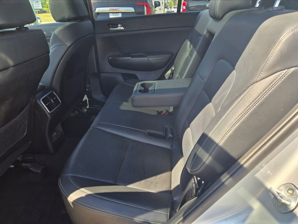 2020 Kia Sportage S photo 14
