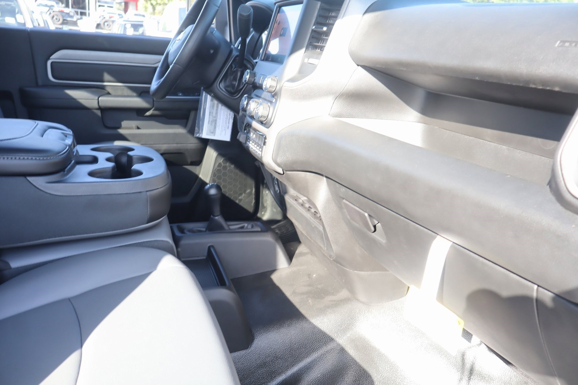 2024 Ram 5500 Tradesman photo 23