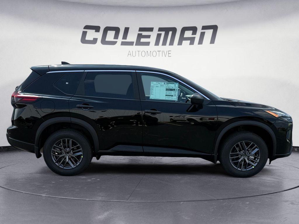 2026 Nissan Rogue S photo 2