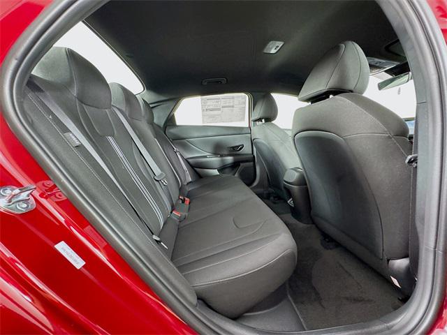 2025 Hyundai Elantra Hybrid SEL Sport photo 32