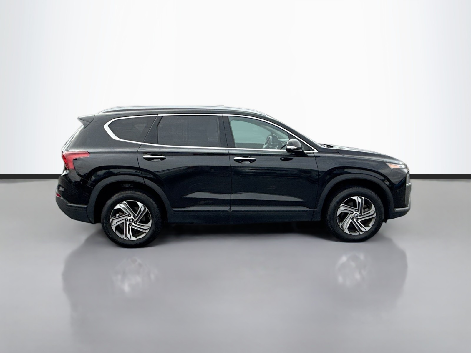 2023 Hyundai Santa Fe SEL photo 4