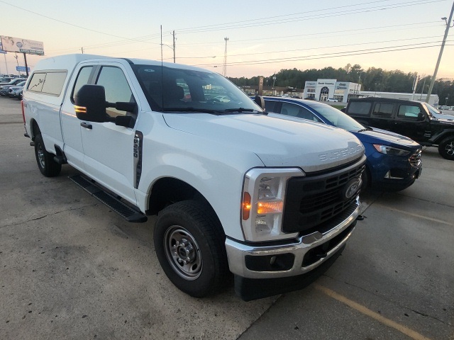 2024 Ford F-250 XL photo 3