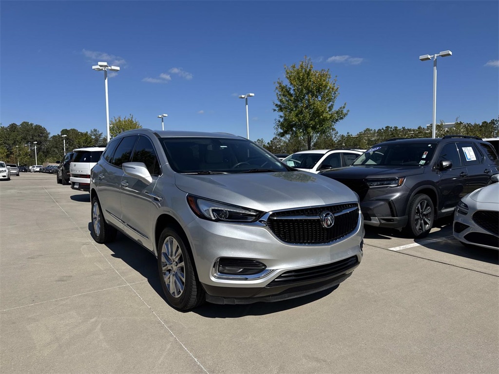 2019 Buick Enclave Essence photo 3