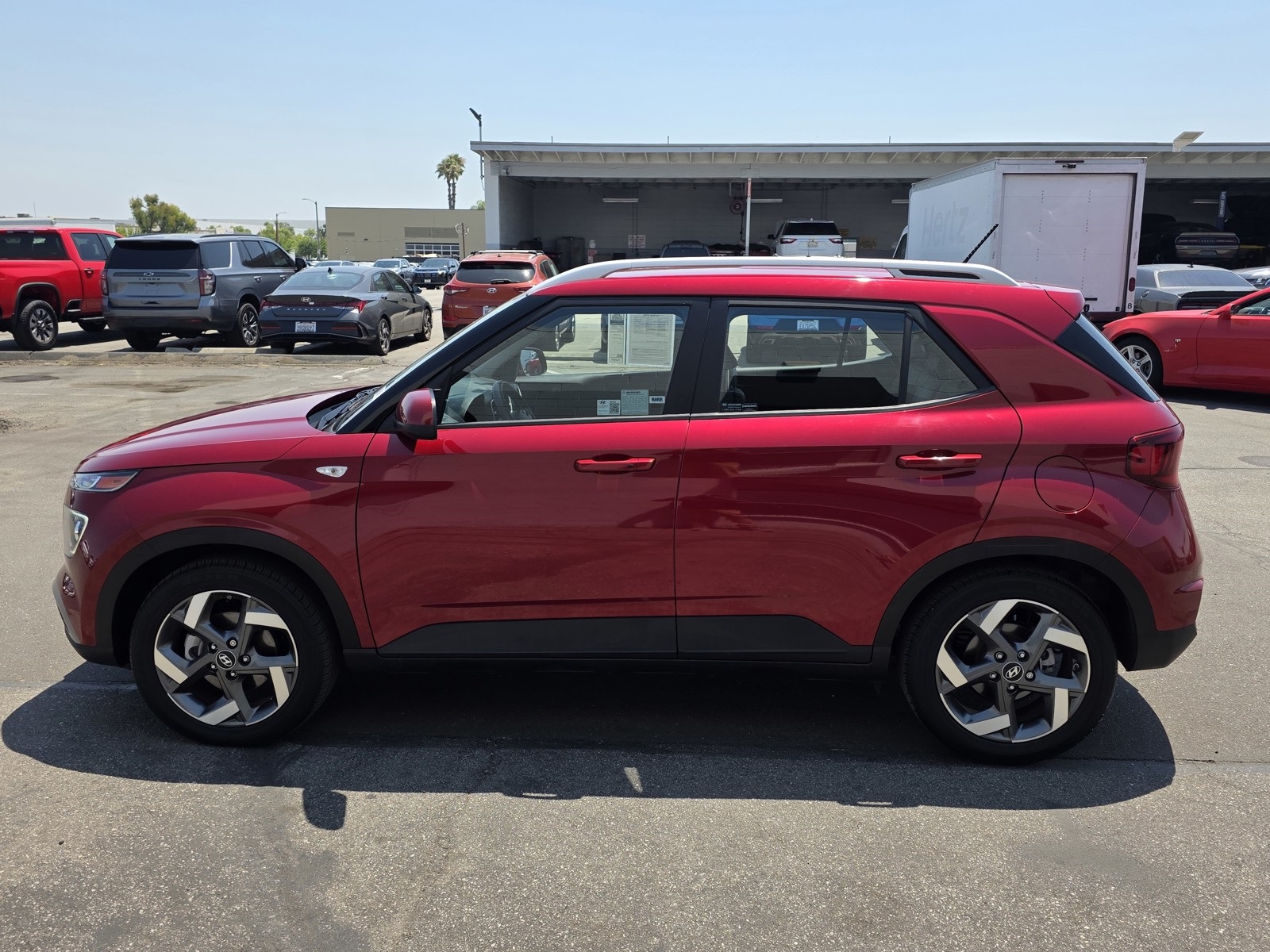 2024 Hyundai Venue Limited photo 11