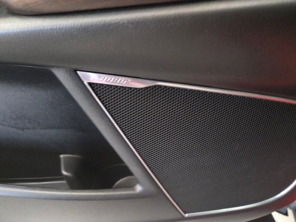 2022 Mazda CX-9 Signature photo 7