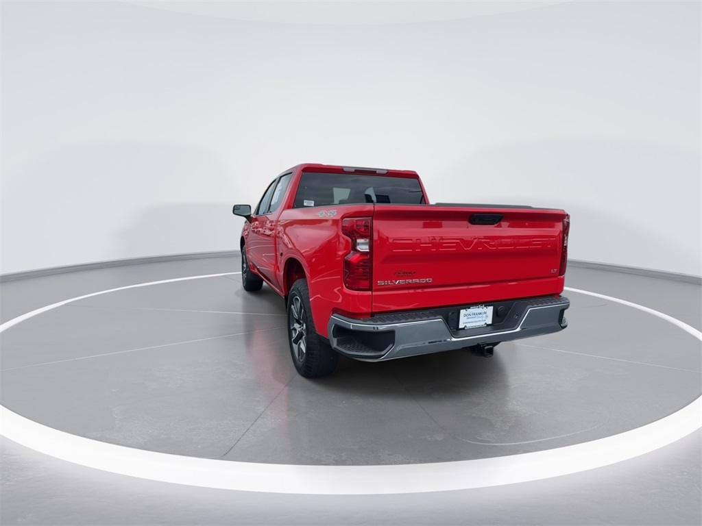 2022 Chevrolet Silverado 1500 LT photo 8