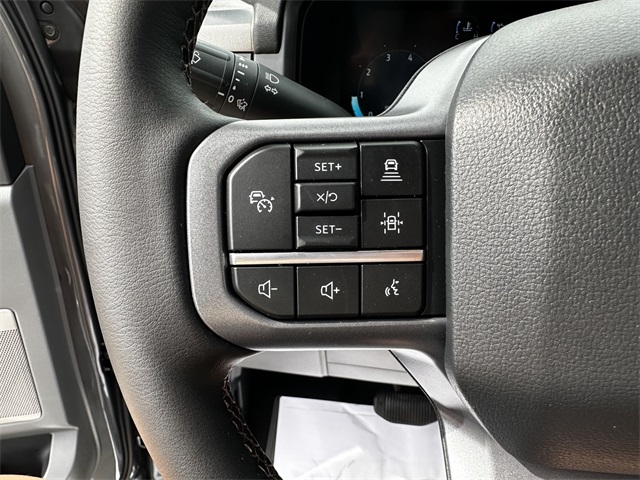 2025 Ford F-150 Lariat photo 22