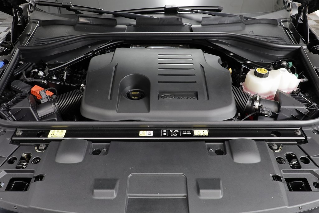2025 Land Rover Range Rover Sport SE photo 23