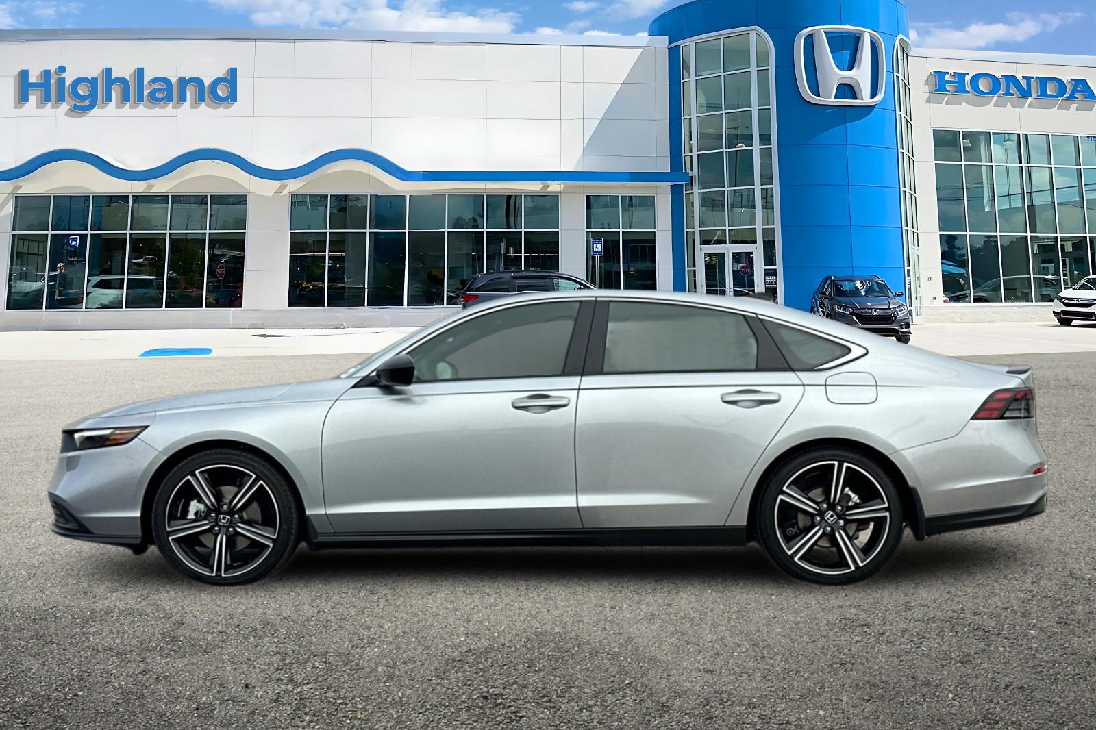 2025 Honda Accord Hybrid Sport photo 2