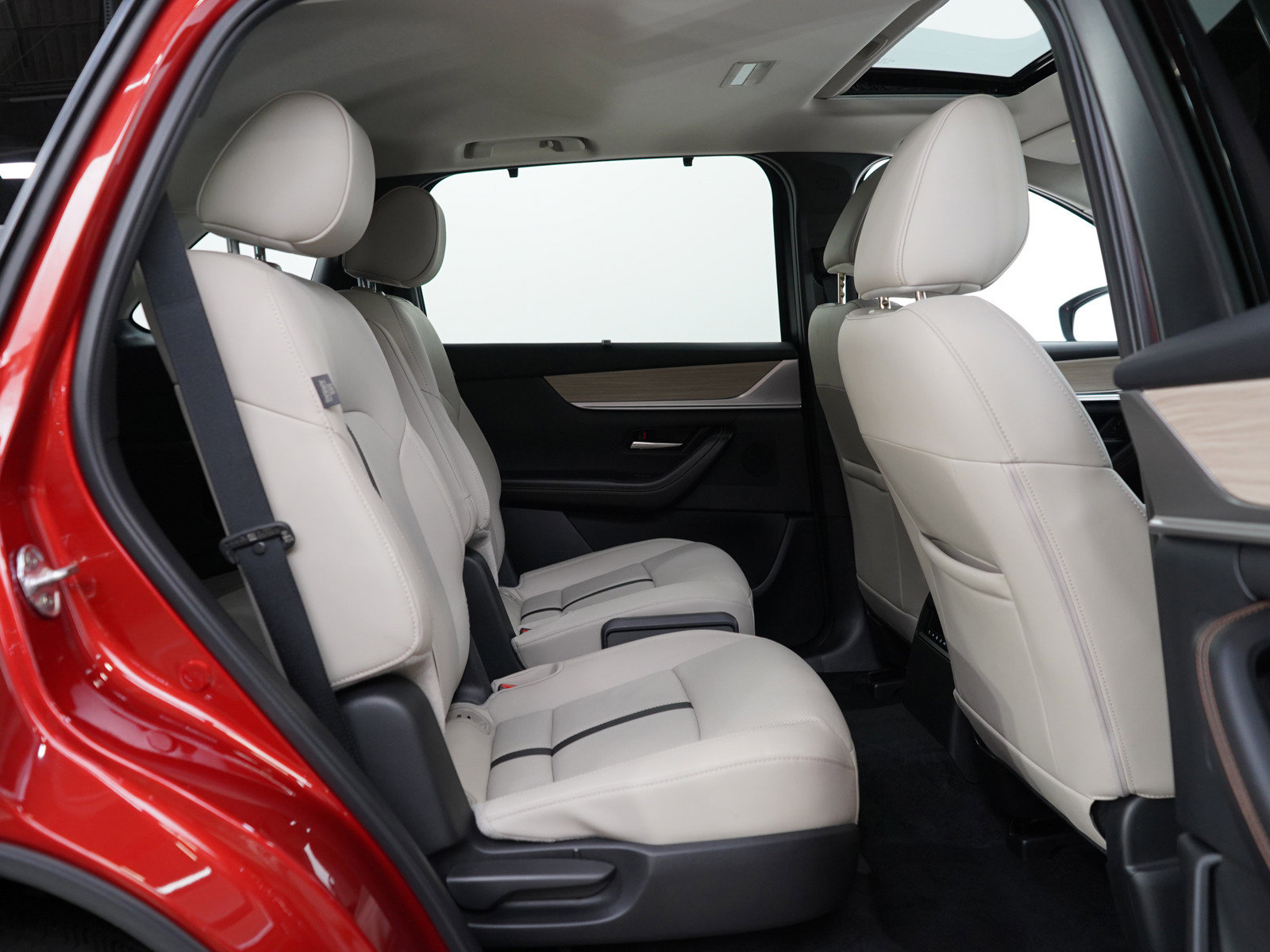 2025 Mazda CX-90 Preferred photo 10