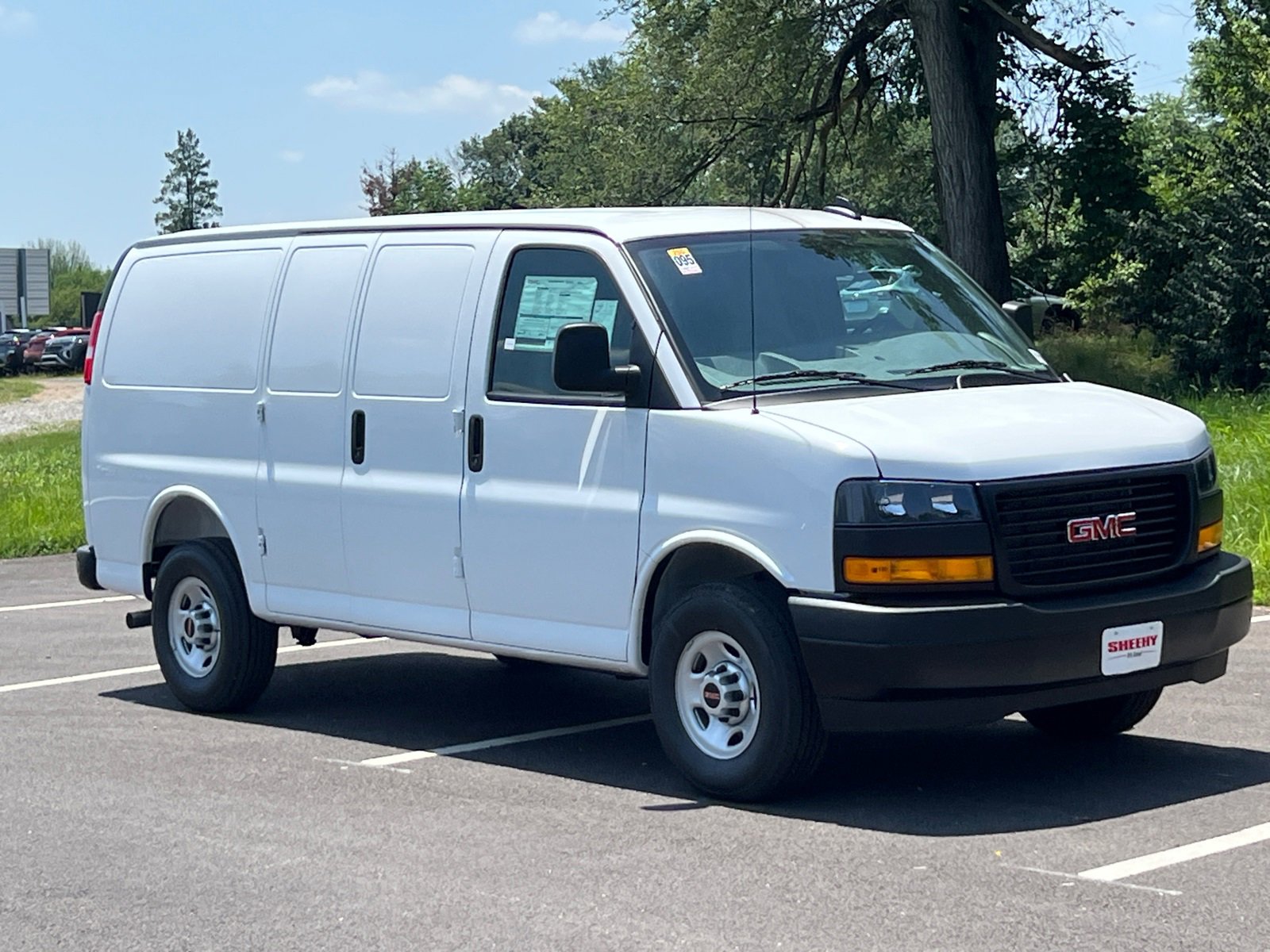 2025 GMC Savana Cargo