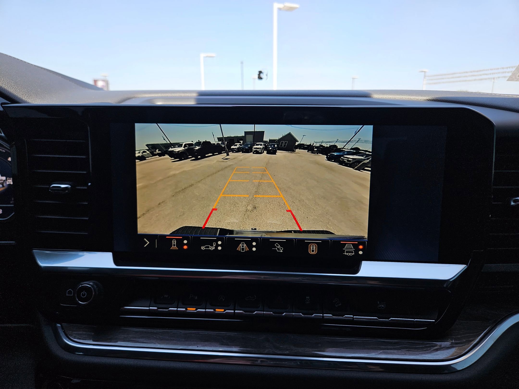 2024 Chevrolet Silverado 1500 LTZ photo 18