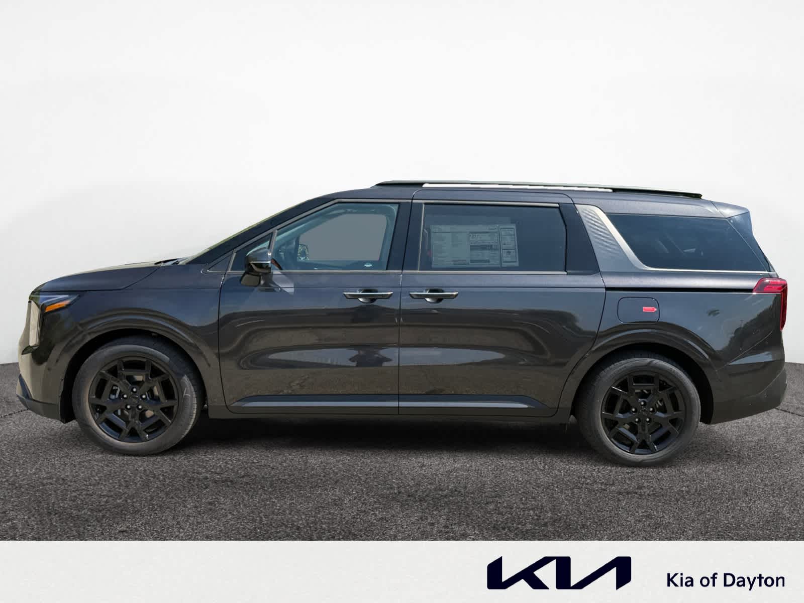 2026 Kia Carnival SX photo 2