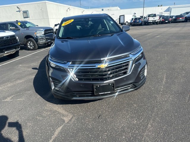 2022 Chevrolet Equinox LT photo 2