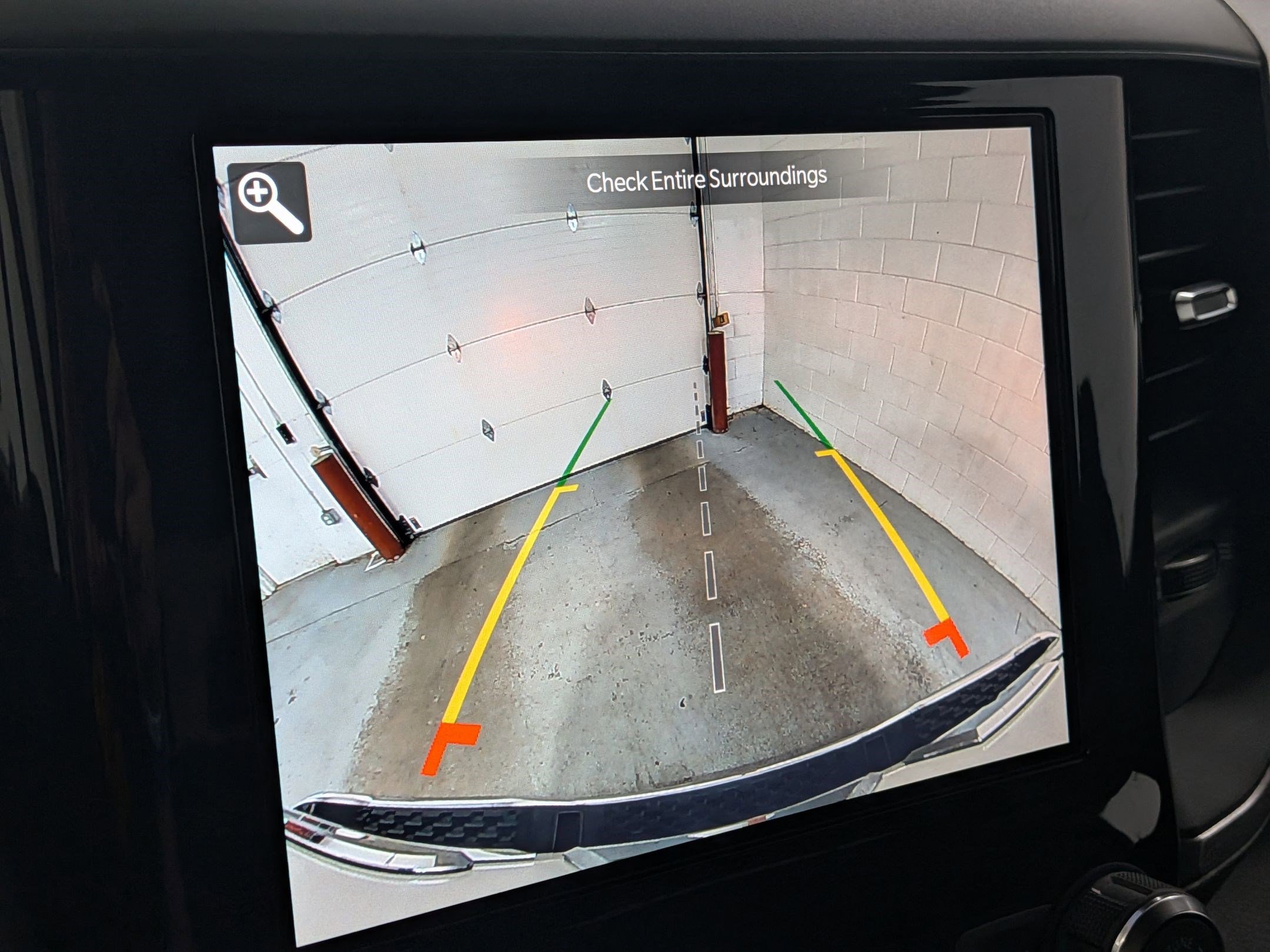 2025 Ram 1500 Tradesman photo 11