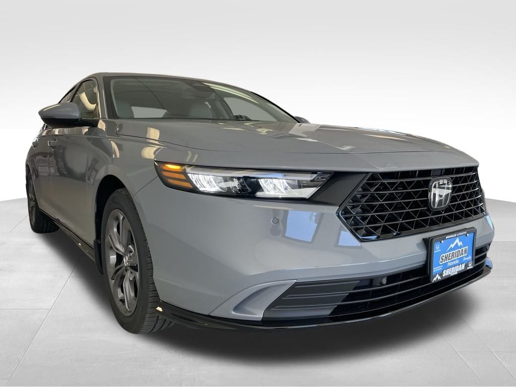 2025 Honda Accord Hybrid EX-L photo 4