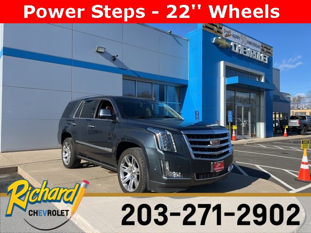 2020 Cadillac Escalade Premium Luxury's photo