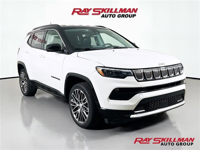 2022 Jeep Compass Limited's photo