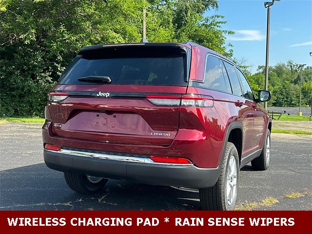 2025 Jeep Grand Cherokee Laredo X photo 4