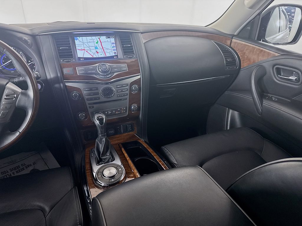 2019 Infiniti QX80 Luxe photo 26