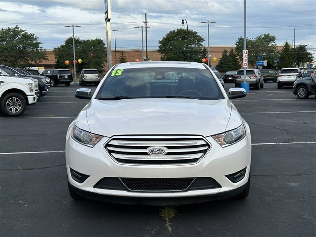 Used 2018 Ford Taurus Limited with VIN 1FAHP2J81JG120970 for sale in Woodhaven, MI