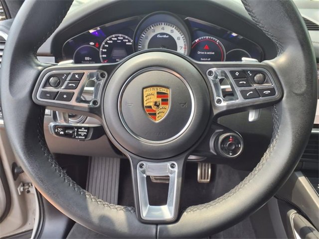 2020 Porsche Cayenne Turbo photo 21