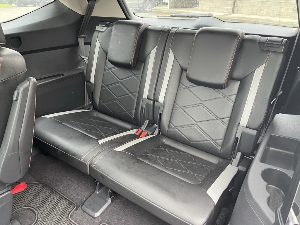 2024 Volkswagen Atlas Peak Edition SE Technology photo 8