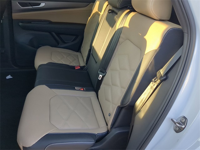 2026 Volkswagen Atlas Cross Sport SE Technology photo 17